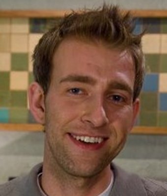 Dean Strong Domination