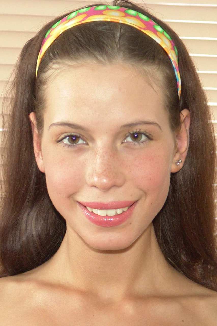 Photo HD Anoushka E - 2