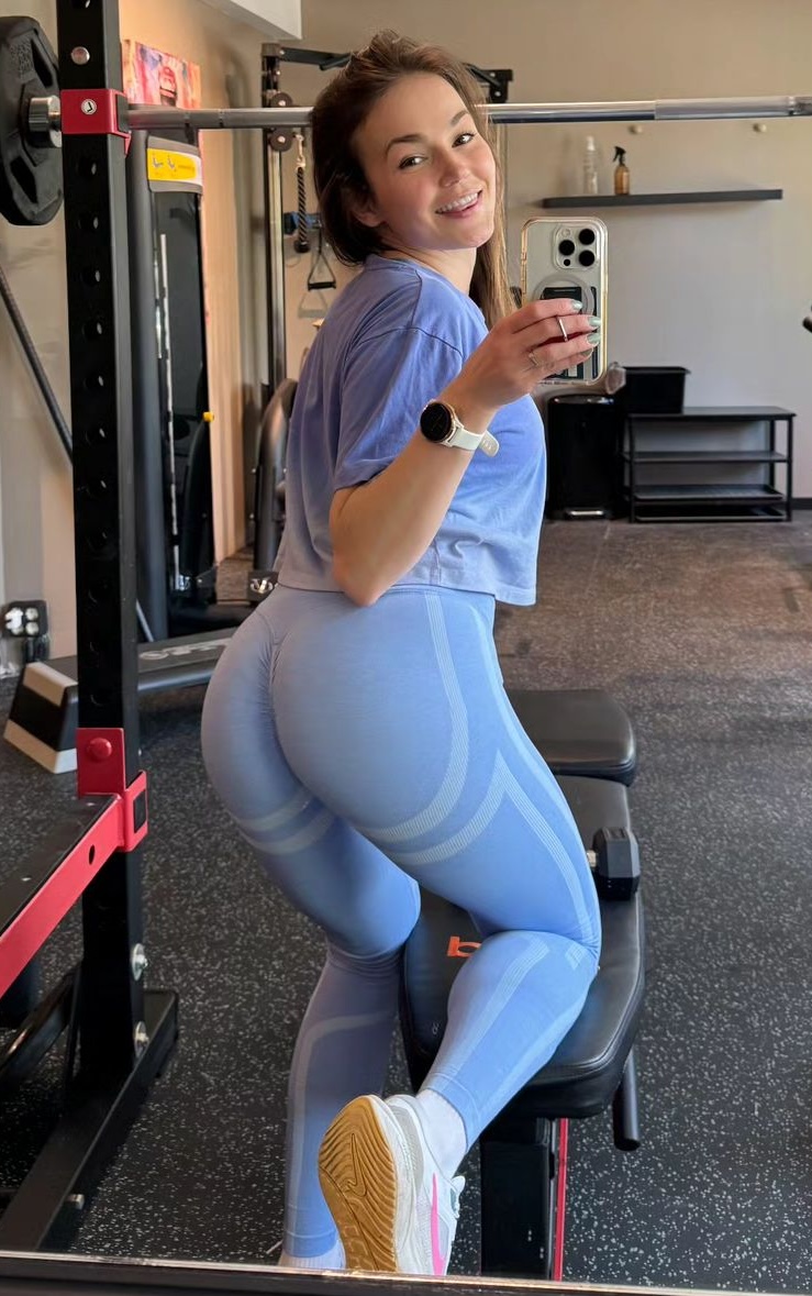 Photo HD Maya Mack - 2