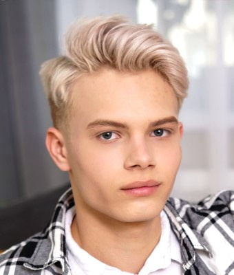 Daniel Star Masturbation