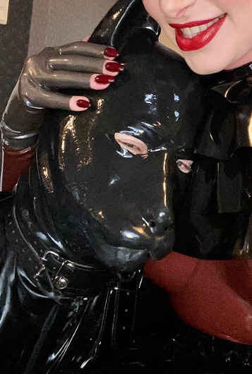 Dog Vador Miss Fetilicious