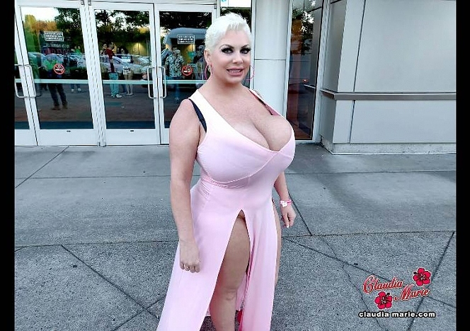 Big Tits in Portland