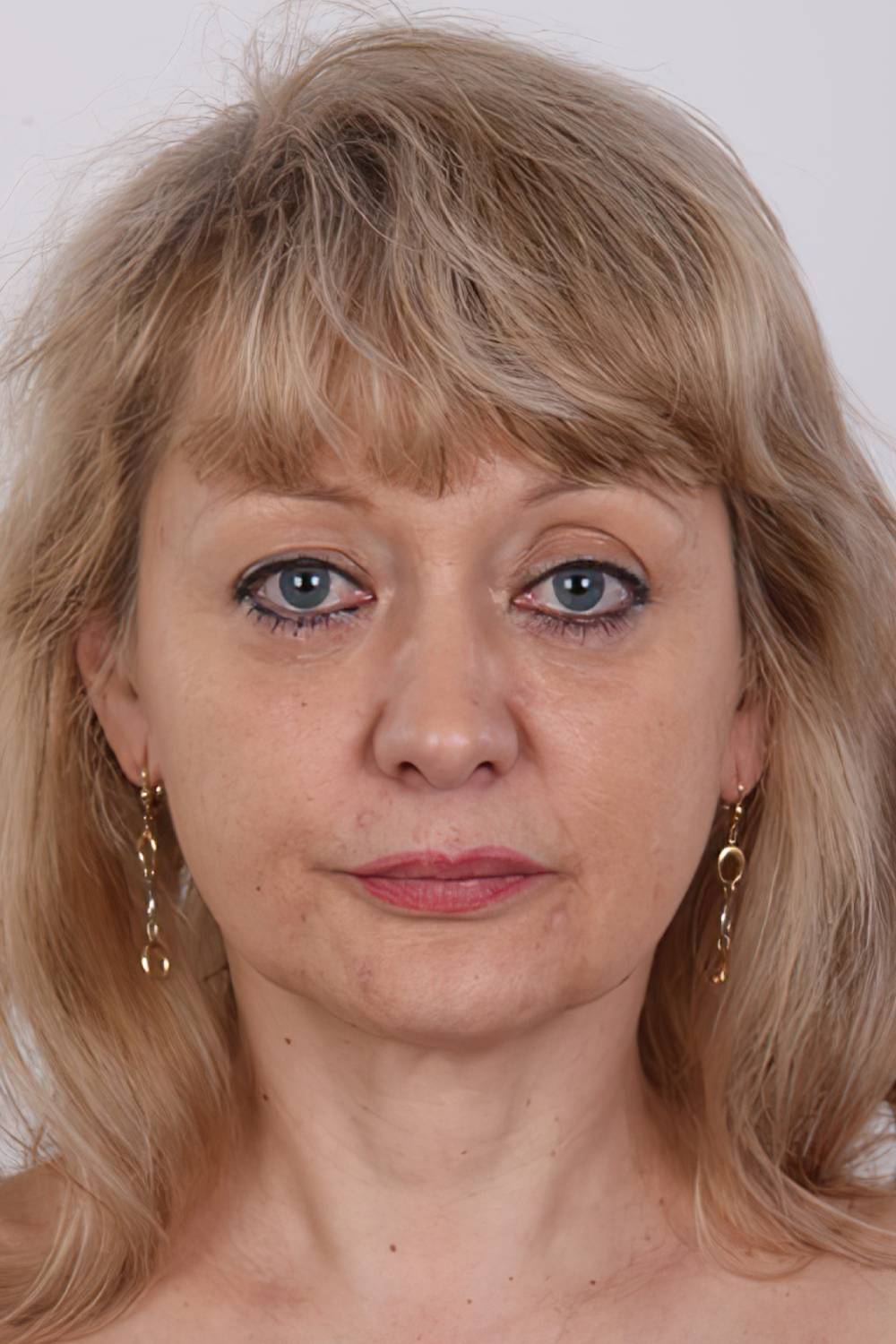 Veronique Goldie Doghouse Digital