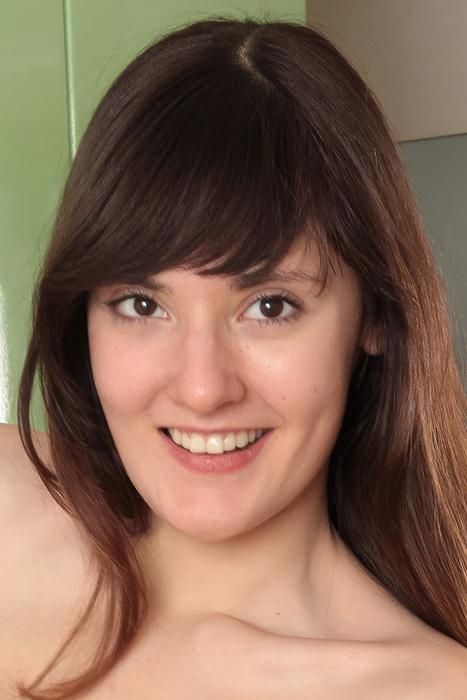 Photo HD Anni Bay - 4