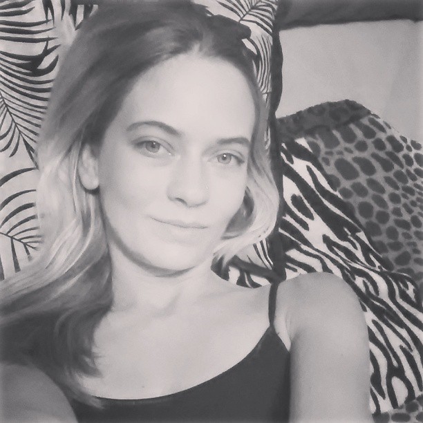 Photo HD Michelle Honeywell - 3