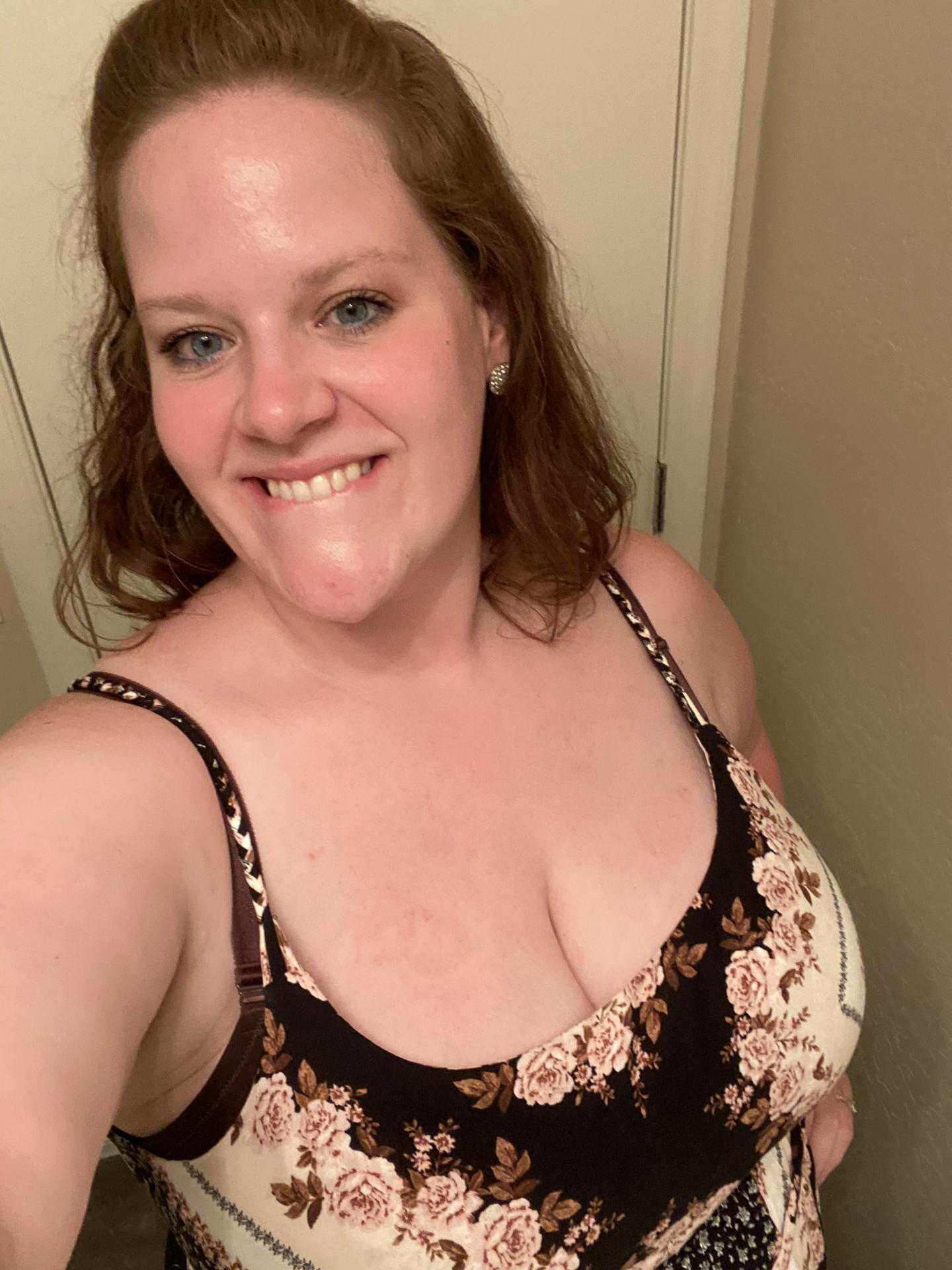 Baby Rachie Gorge profonde