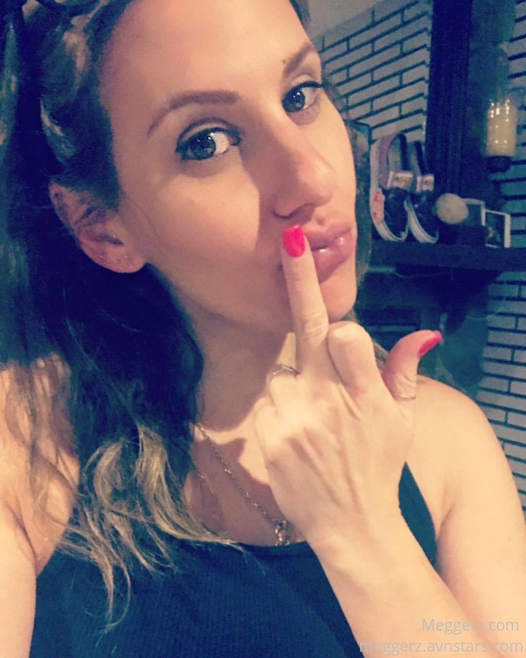 Photo HD Meggerz - 3