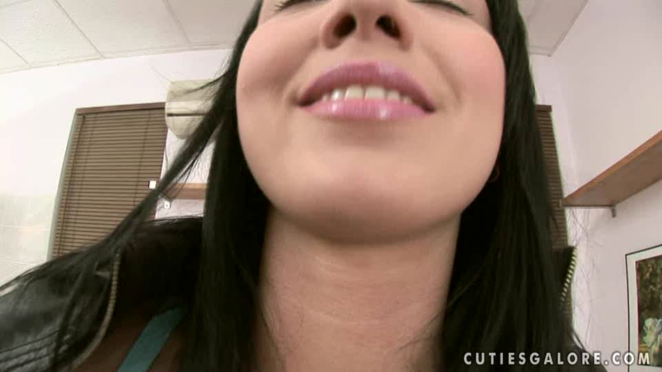 CutiesGalore presents Sunny