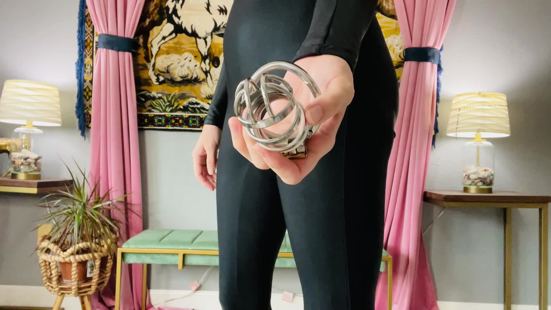 Locktober with MistressVictoria