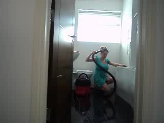 Bathroom Vac - pantyless