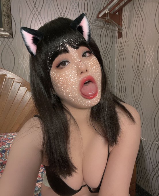 Photo HD Jooni Kim - 1