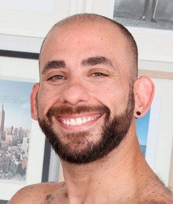 Jorge Leal Kristen Bjorn