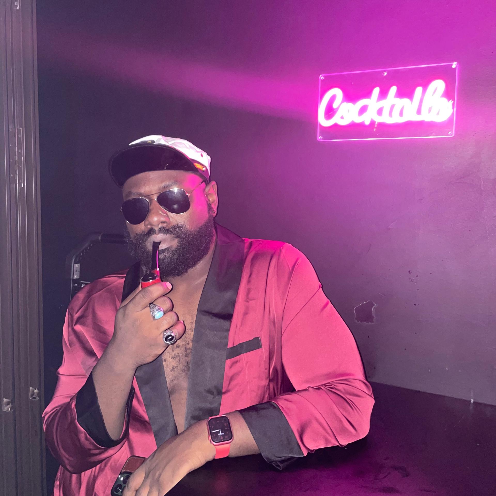 Bruce Knight Fellation