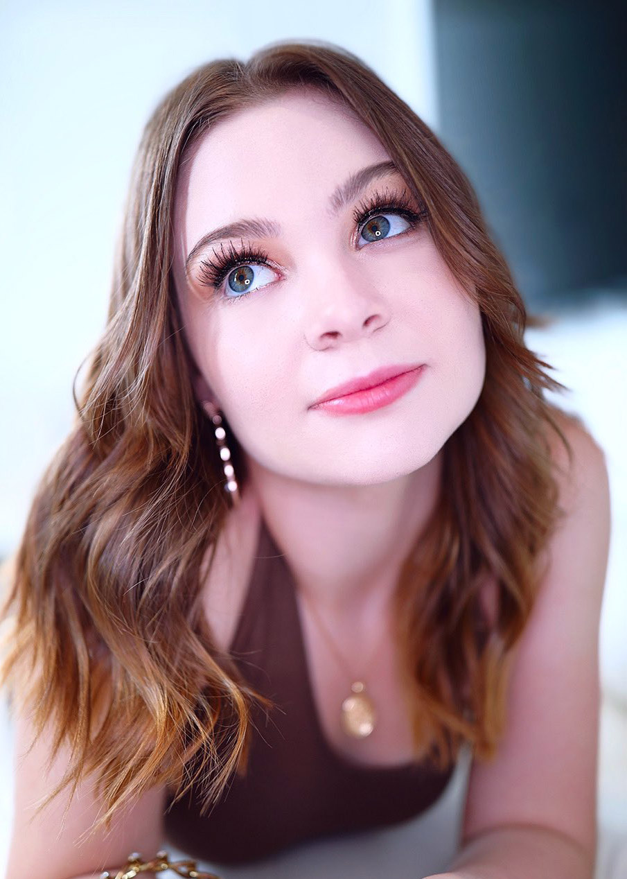 Photo HD Adrianna Jade - 7