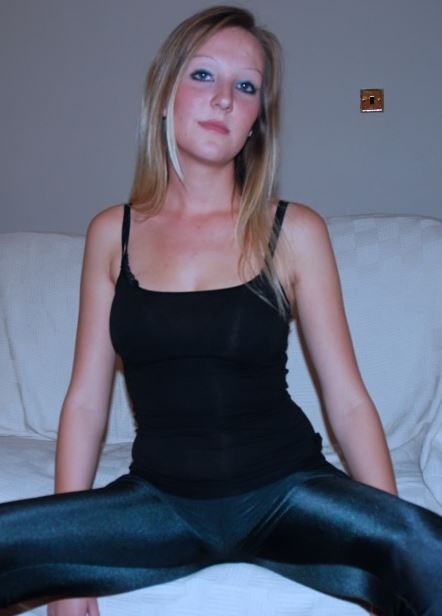 Adele Spencer On A Dogging Mission