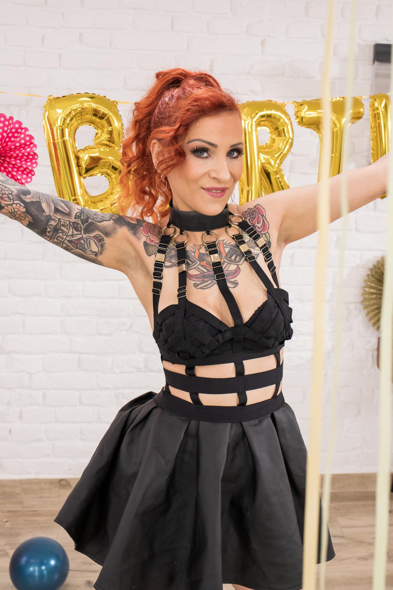 Photo HD Natasha Ink - 1