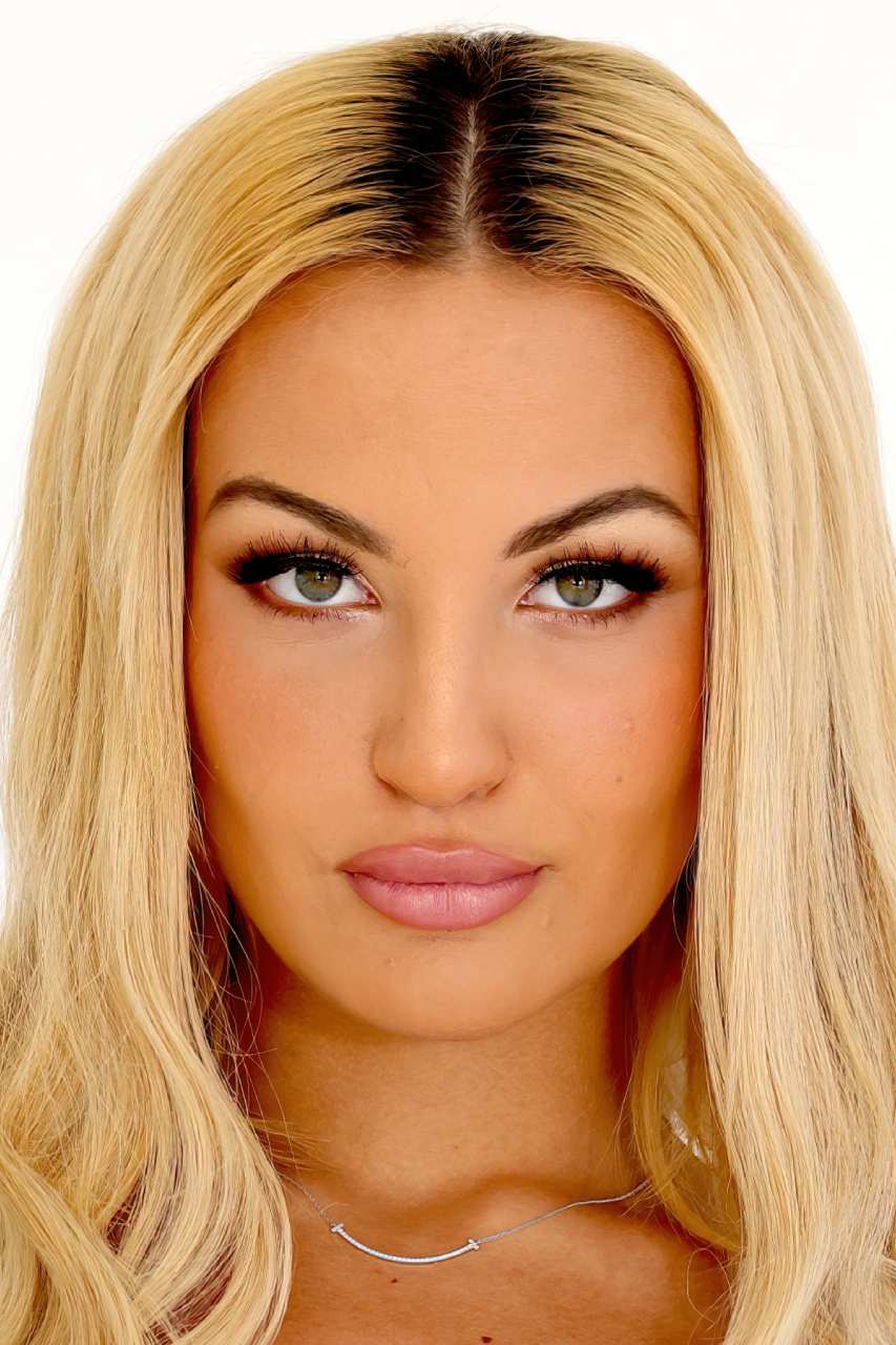 Photo HD Mila Monet - 5