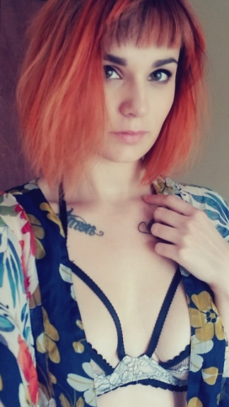 Photo HD Nina Crowne - 3