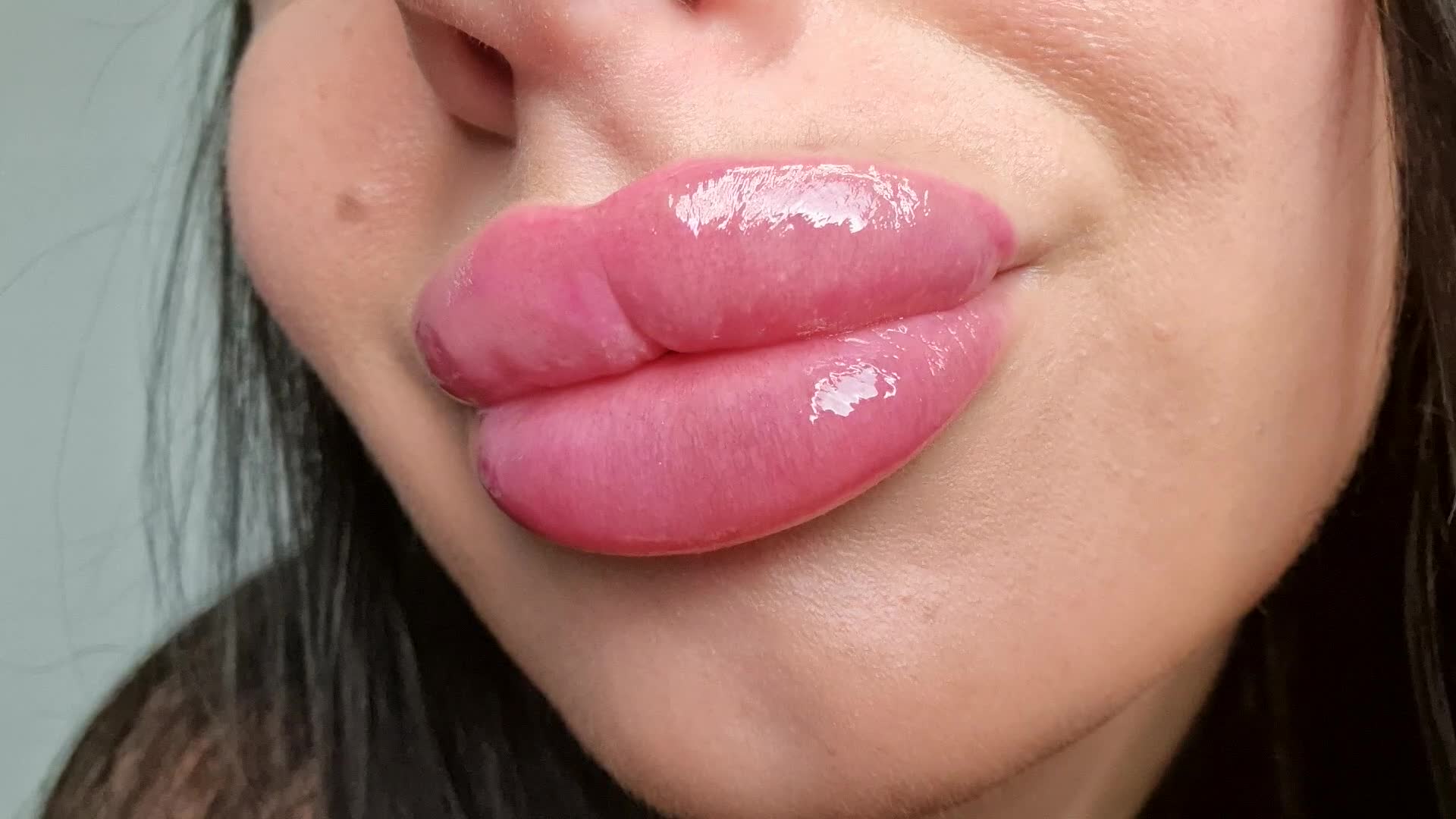 Plump Pink Lips
