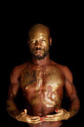 Photo HD Bishop Black - 2