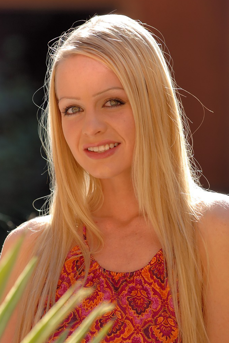 Photo HD Ashlee Roberts - 2