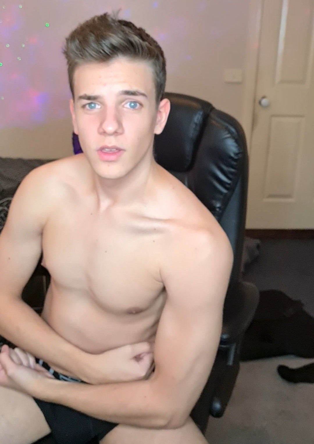 Photo HD Connor Peters - 2