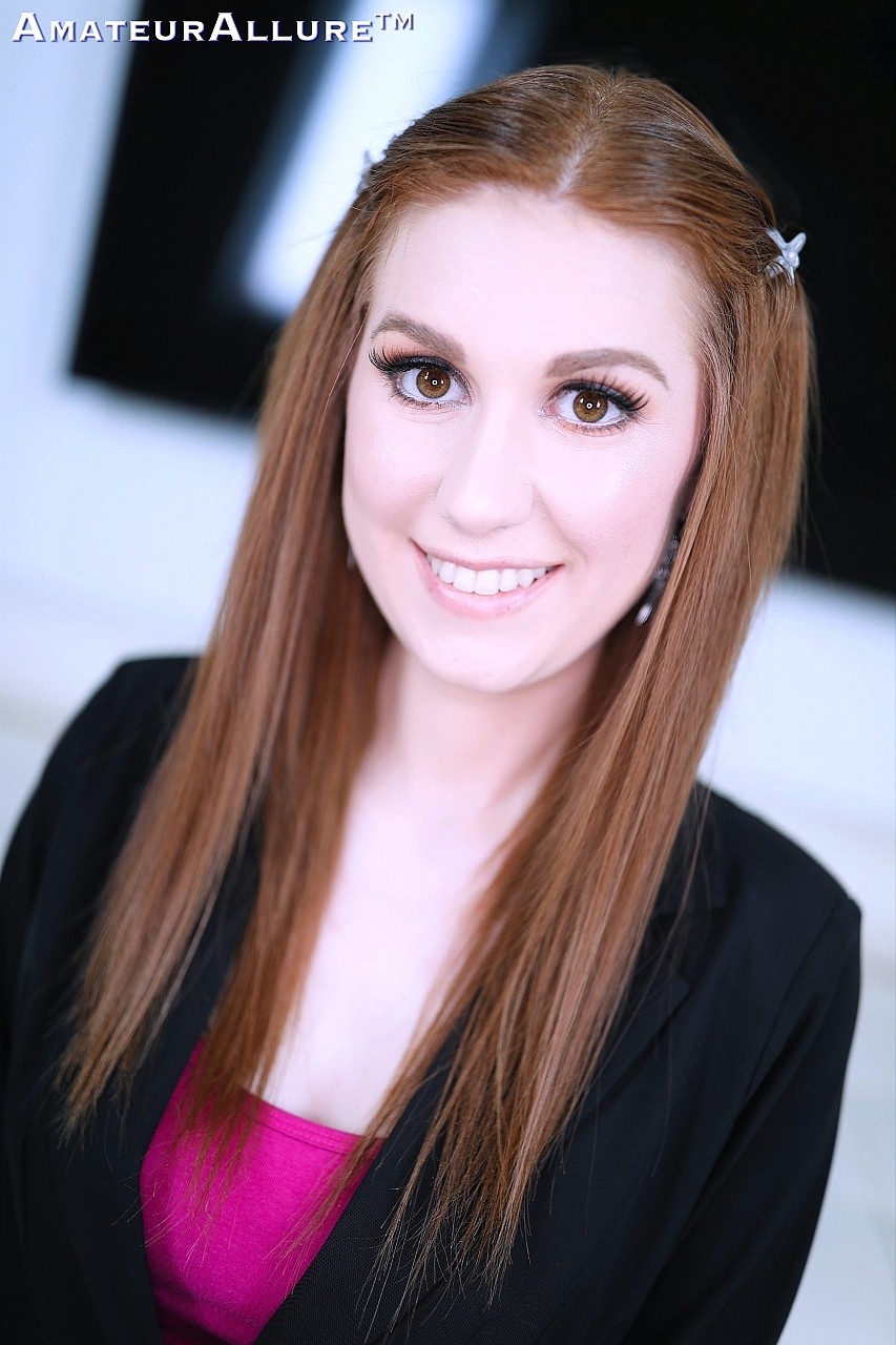 Photo HD Ellie Murphy - 9