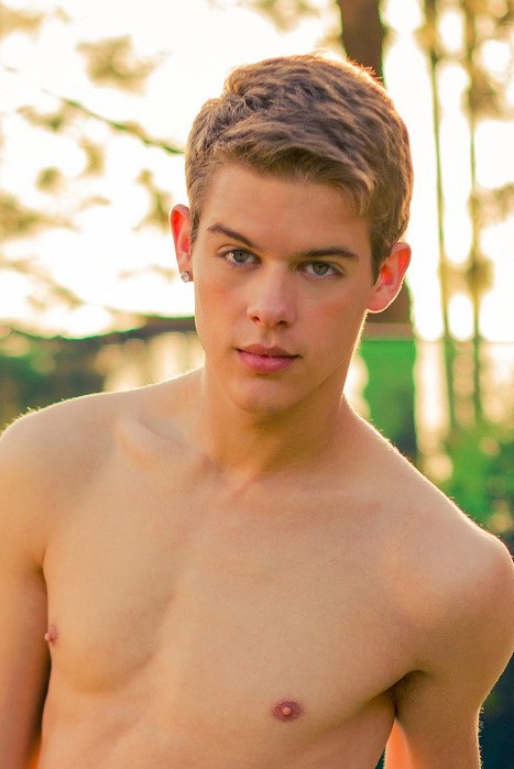 Photo HD Alex Jordan - 6