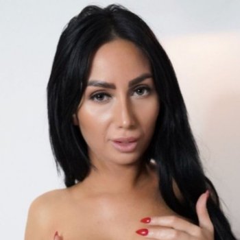 Photo HD Luci Reign - 1