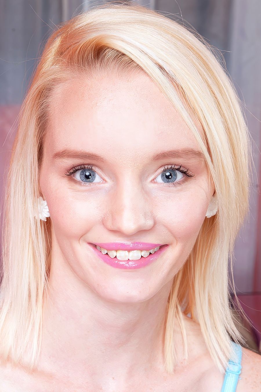 Sammie Daniels Web Young