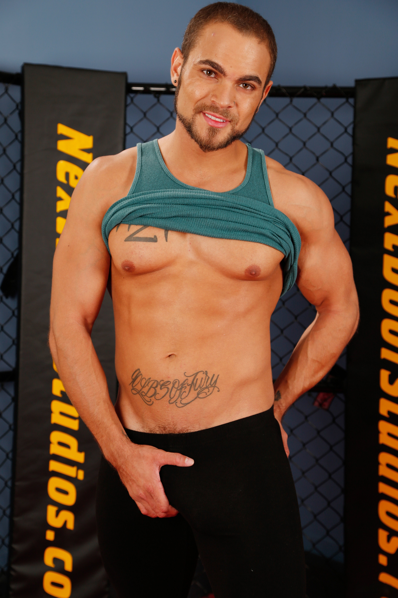 Photo HD Brock Avery - 2