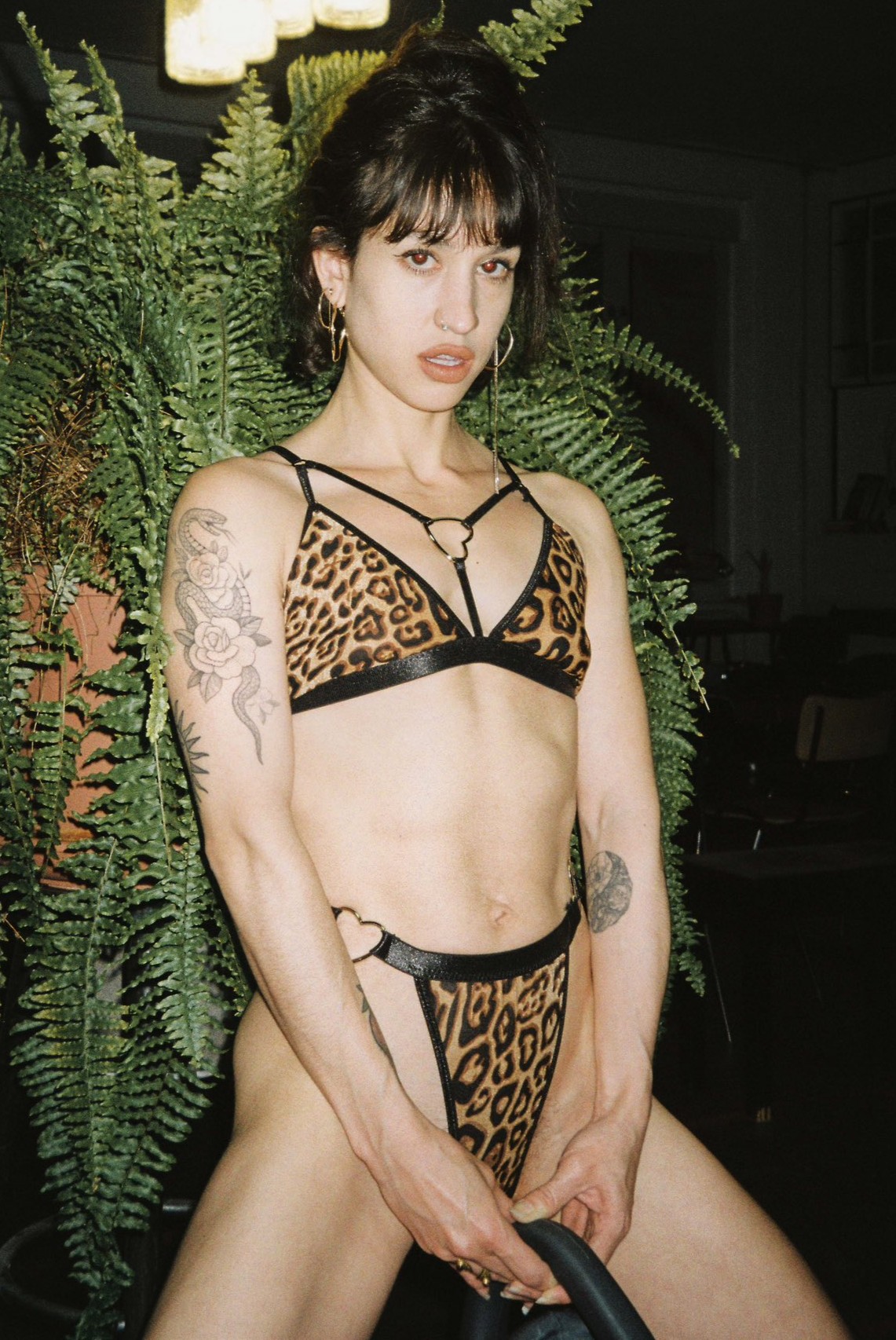 Photo HD Holy Mami - 1