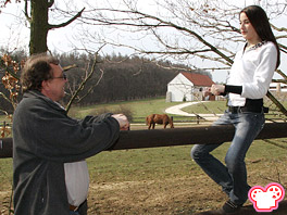 Horses attract young girls