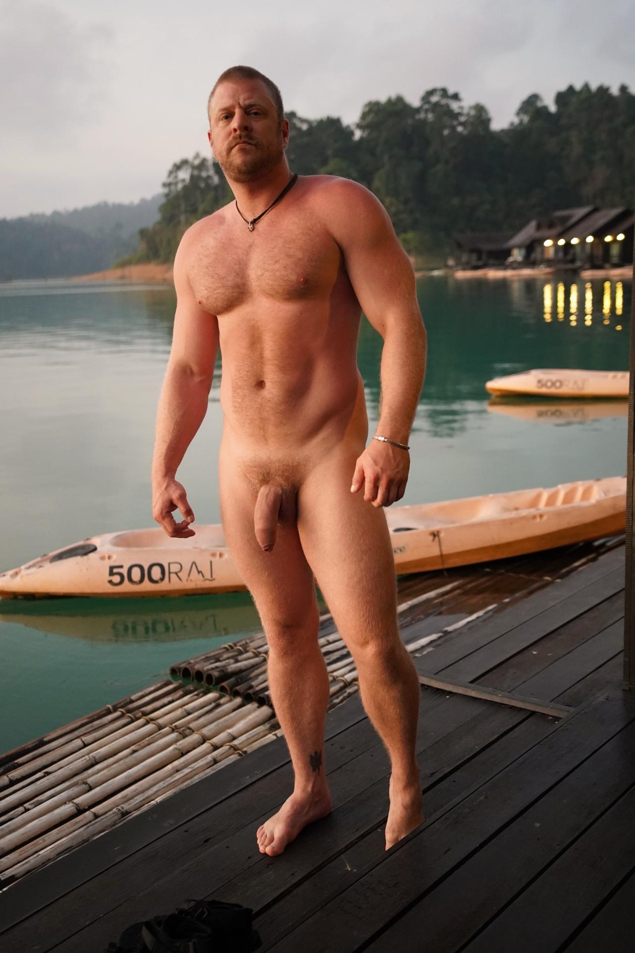 Logan Stevens Fessée