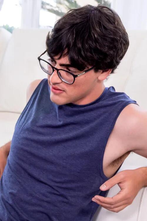 Gustavo Melo
