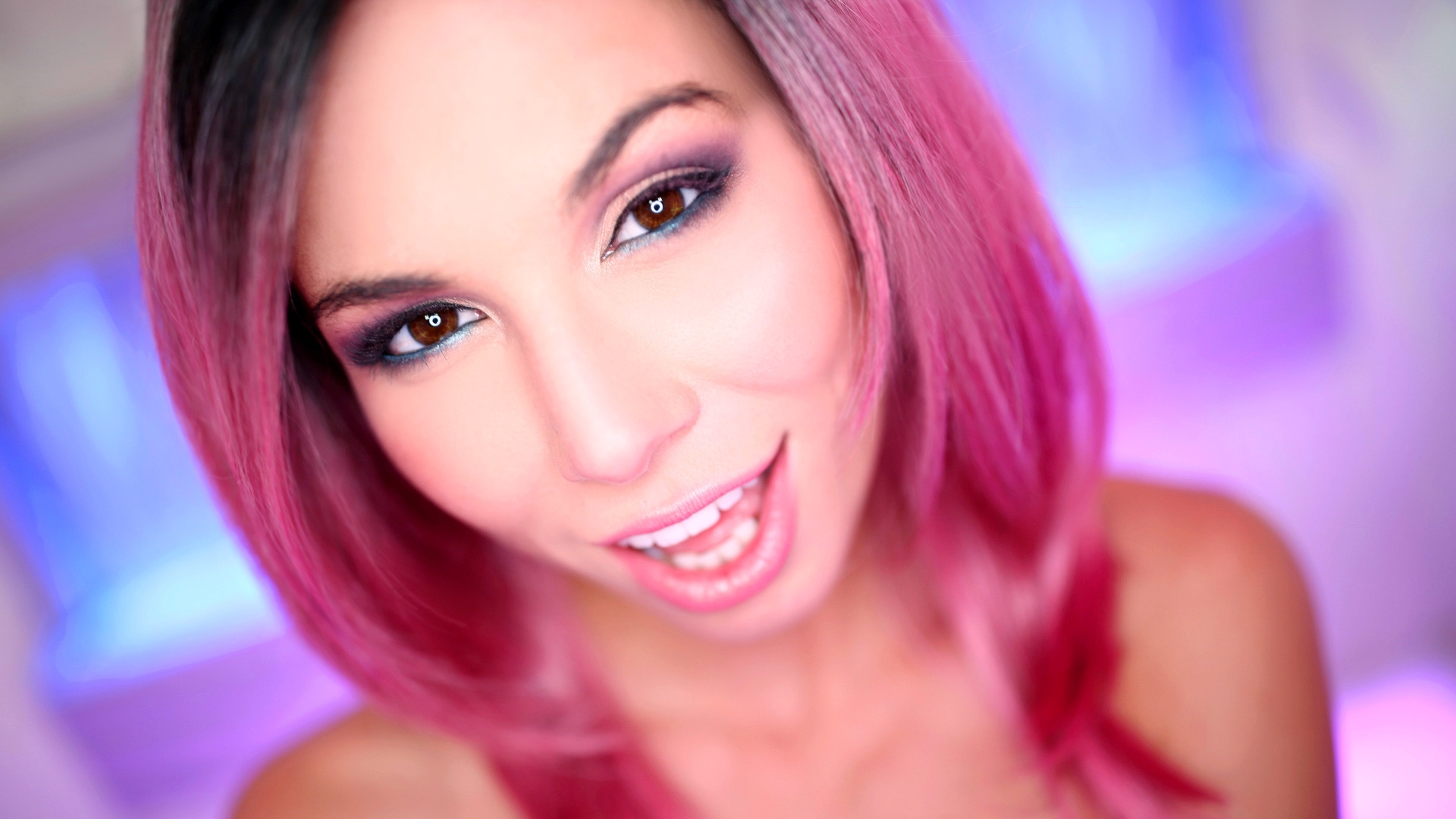 Swallow Salon Presents Aidra Fox's Cosplay Scene in Stunning 4K