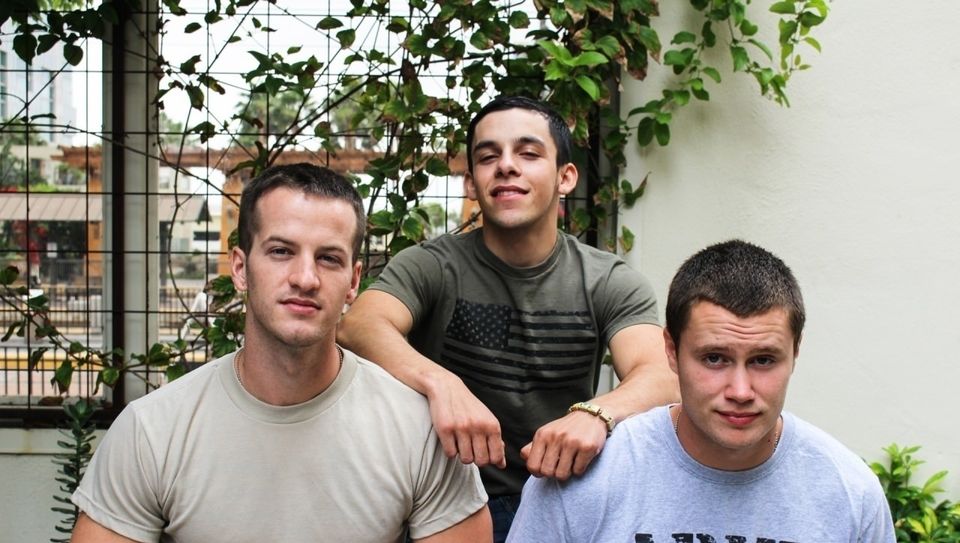 Billie Starz, Quentin Gainz & Damien Nichols