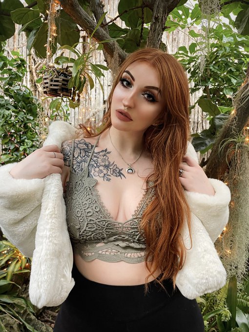 Photo HD Riley Maude - 5