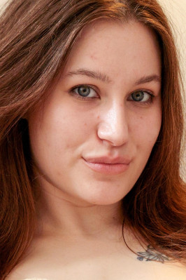 Bella Heathcote Ciseaux