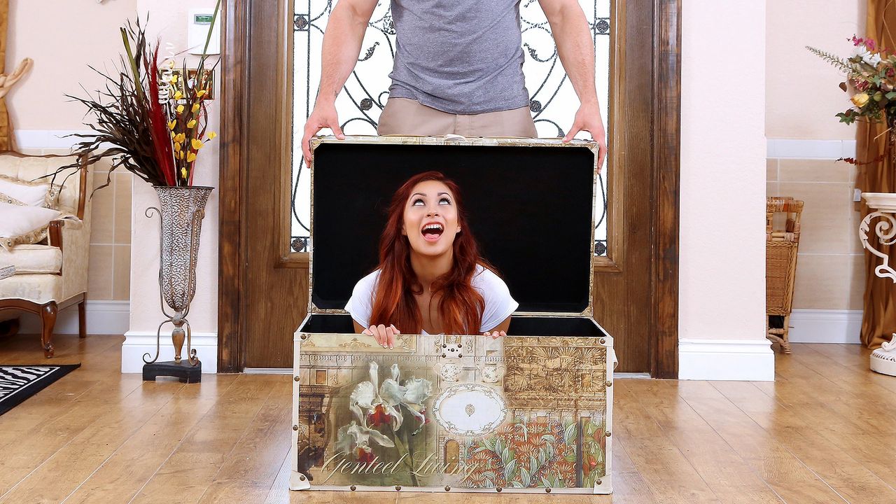 Freckled Latina Deepthroats