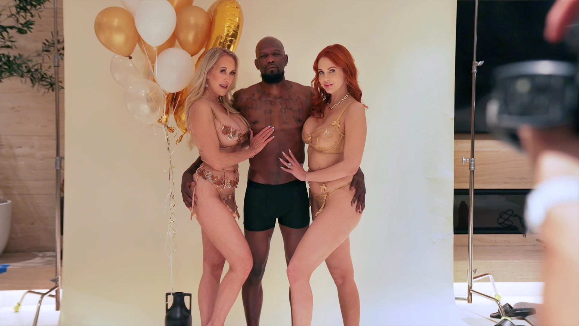 Maitland Ward, Brandi Love On Set