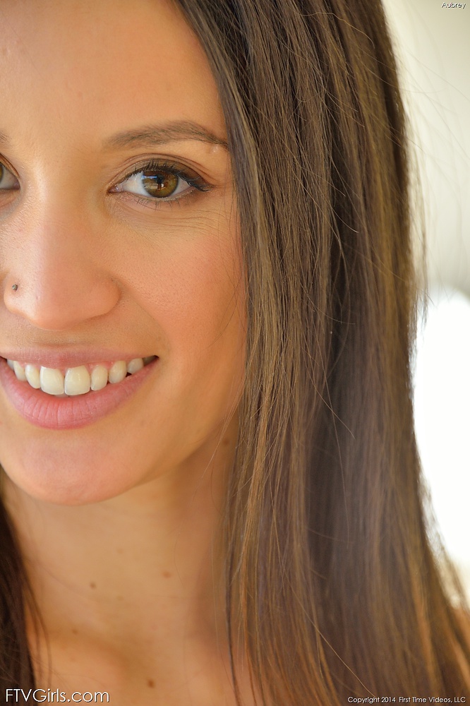 Photo HD Aubrey Sweet - 3