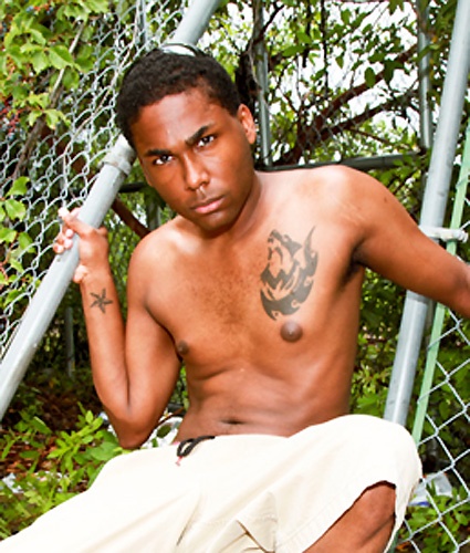 Justin Kelly Interracial