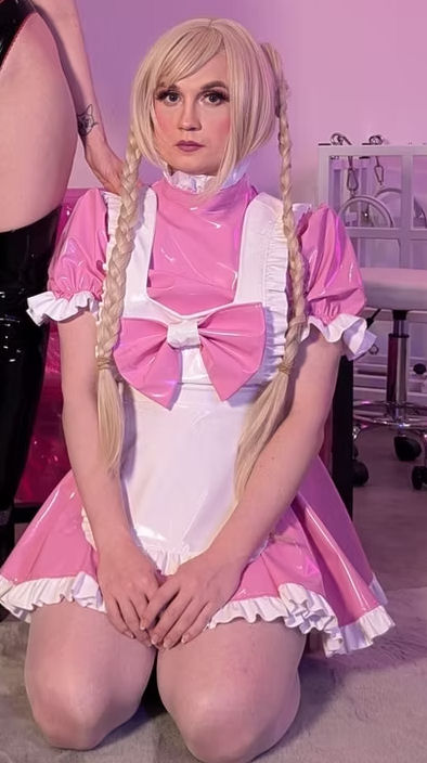 Prissy Sissy Dolly Fessée