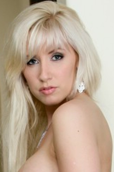 Photo HD Karlie Simon - 9