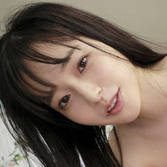 Photo HD Mari Iwahiro - 2