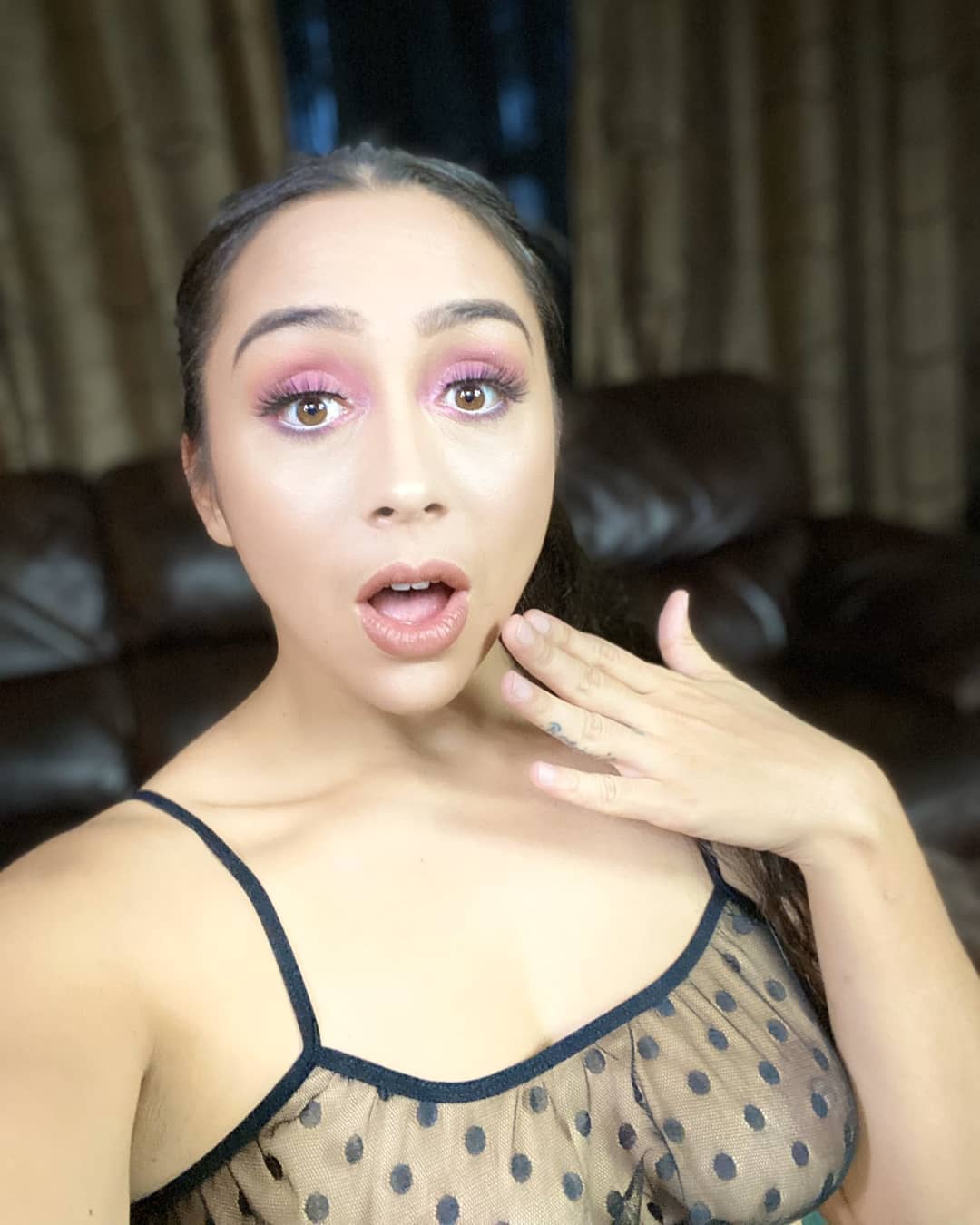 Photo HD Lilly Hall - 7