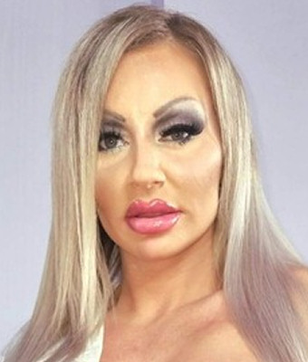 Alexis Diamanti Interracial