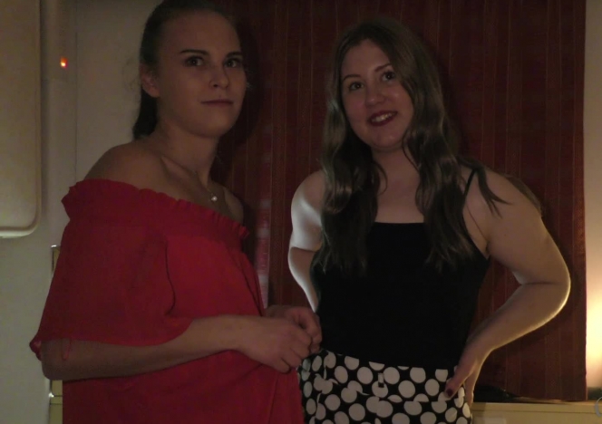 Holiday In Stockholm Turns Into 3waylesbian Glowstick Pussy Gaping Eating Party