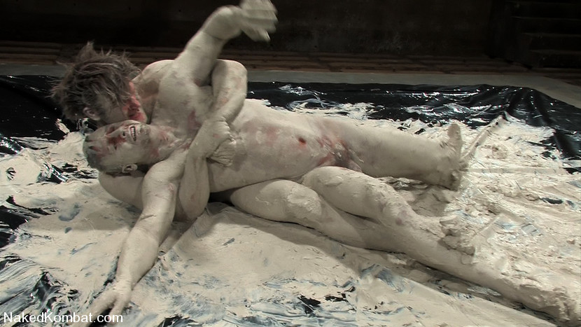 Colby Keller vs Dakota Rivers - The Mud Match
